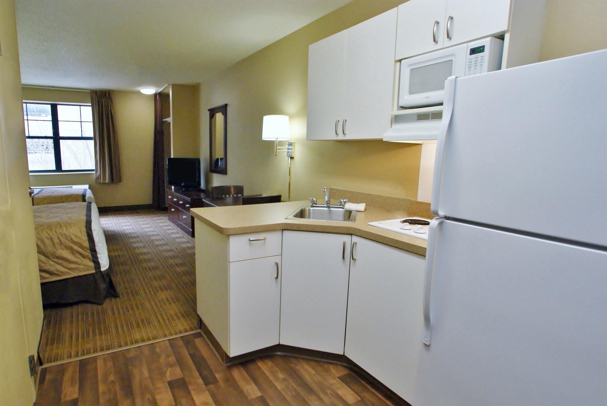Extended Stay America Suites - Orange County - Katella Ave Екстериор снимка
