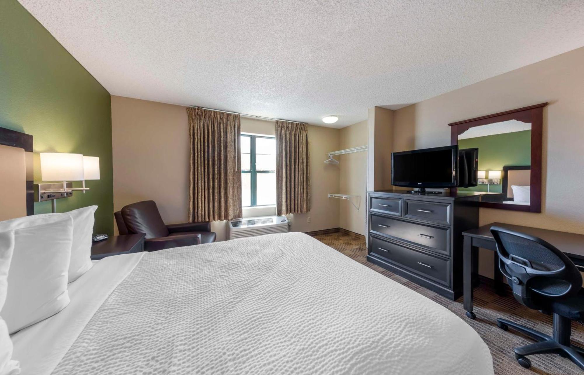 Extended Stay America Suites - Orange County - Katella Ave Екстериор снимка