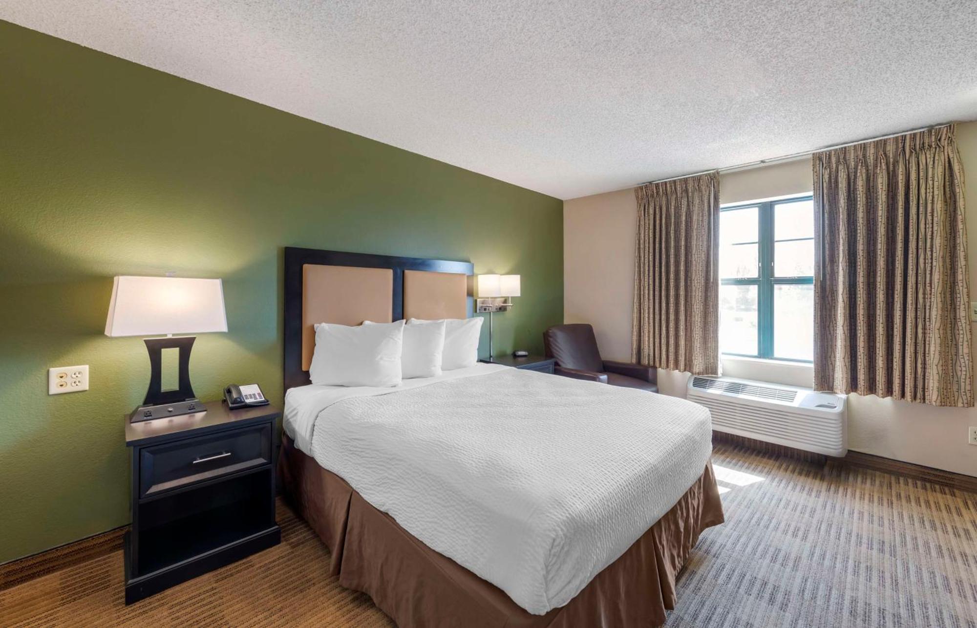Extended Stay America Suites - Orange County - Katella Ave Екстериор снимка
