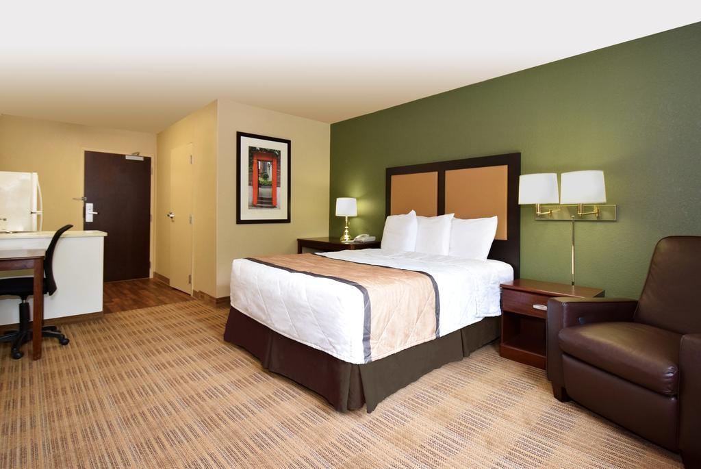 Extended Stay America Suites - Orange County - Katella Ave Екстериор снимка