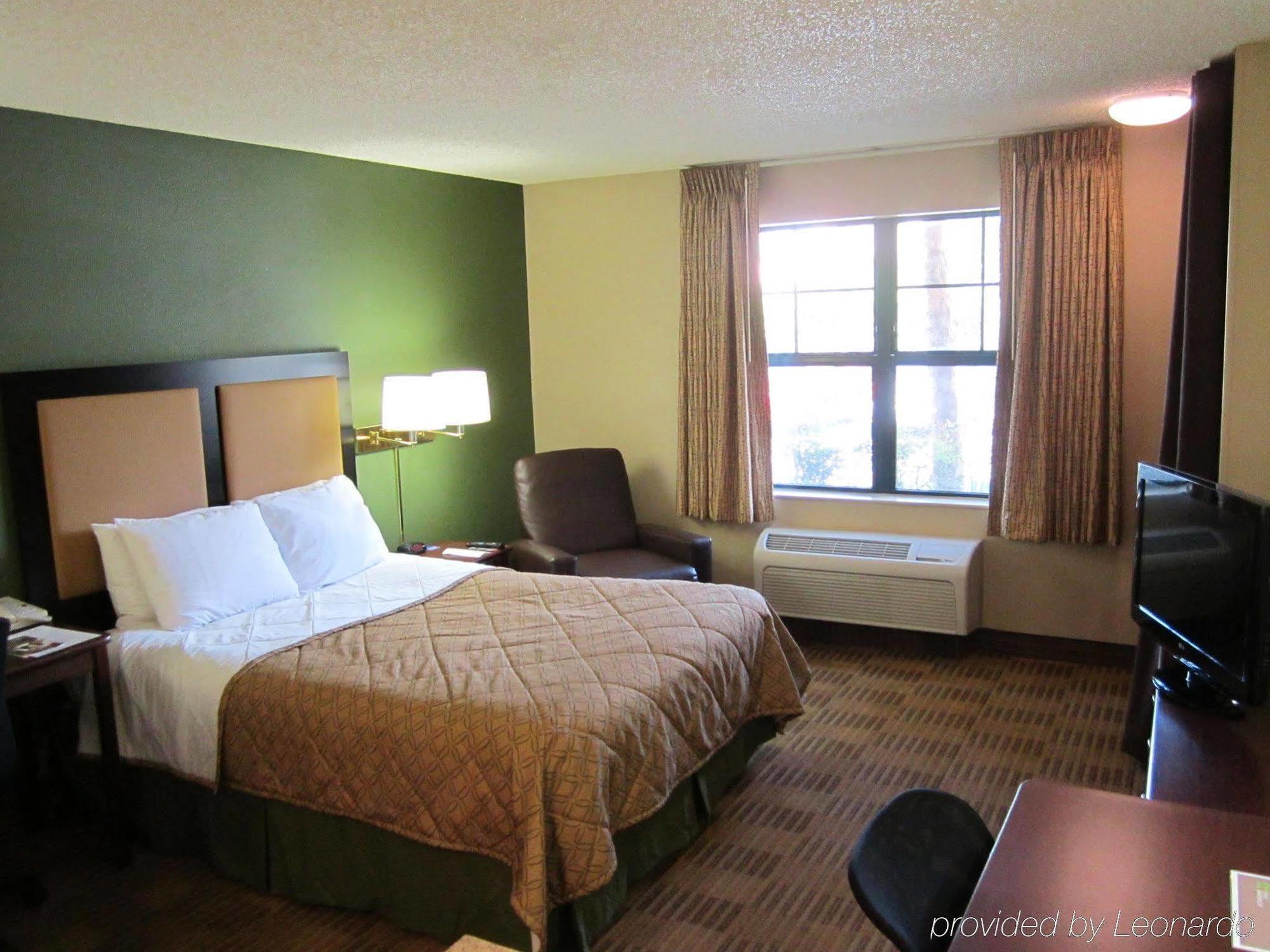 Extended Stay America Suites - Orange County - Katella Ave Екстериор снимка